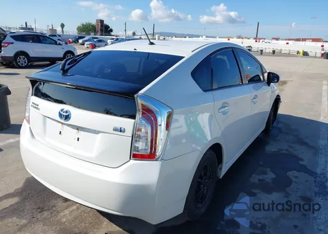 2015 Toyota Prius Two from USA, damaged, VIN JTDKN3DU5F0440832